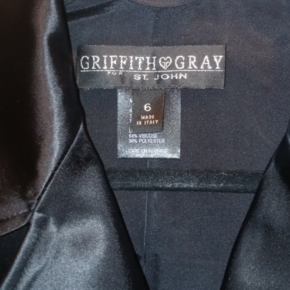St. John Griffith Gray Shiny Jacket - Picture 2 of 8